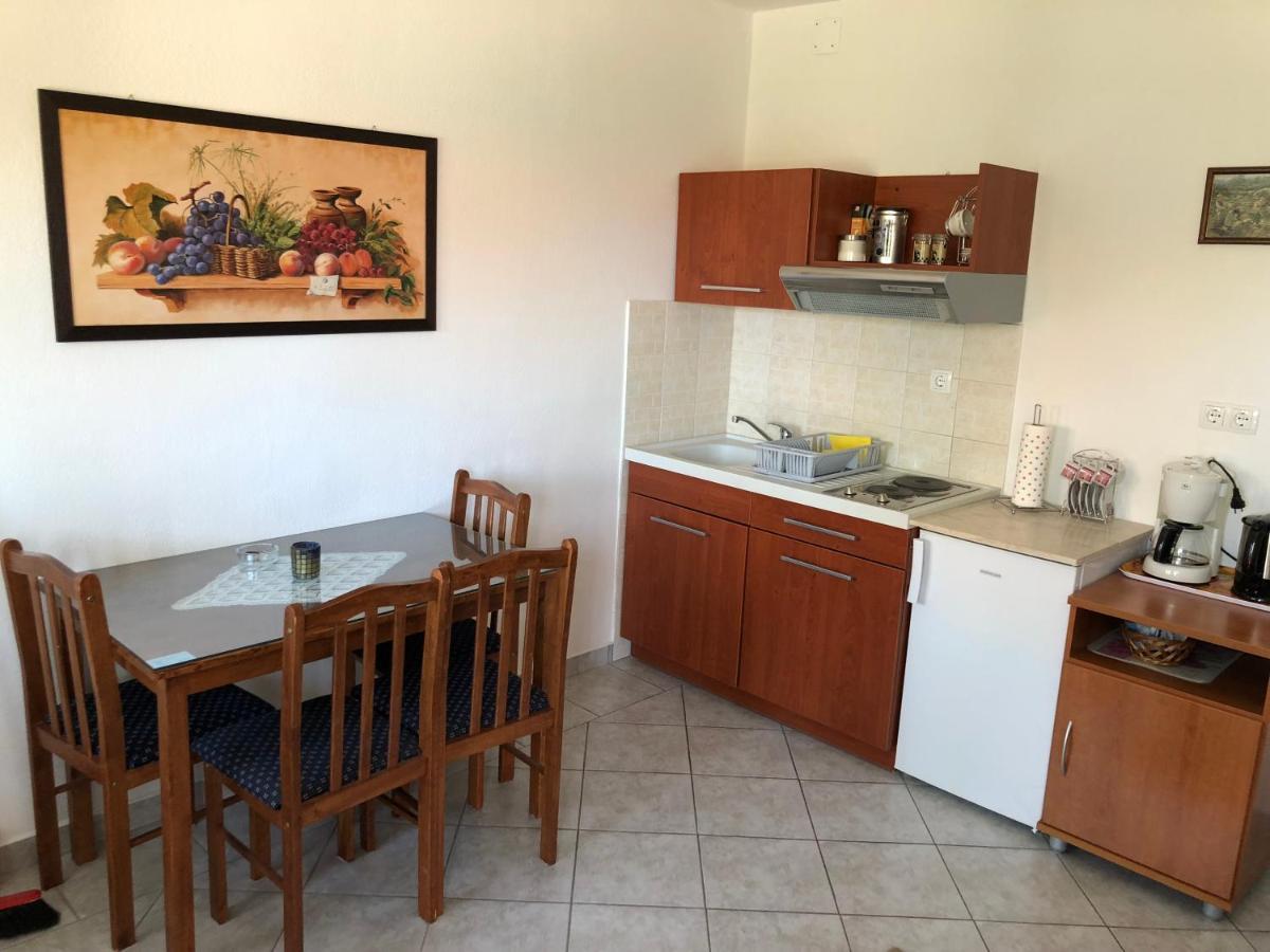 Apartmani Area Doma Trogir Eksteriør billede