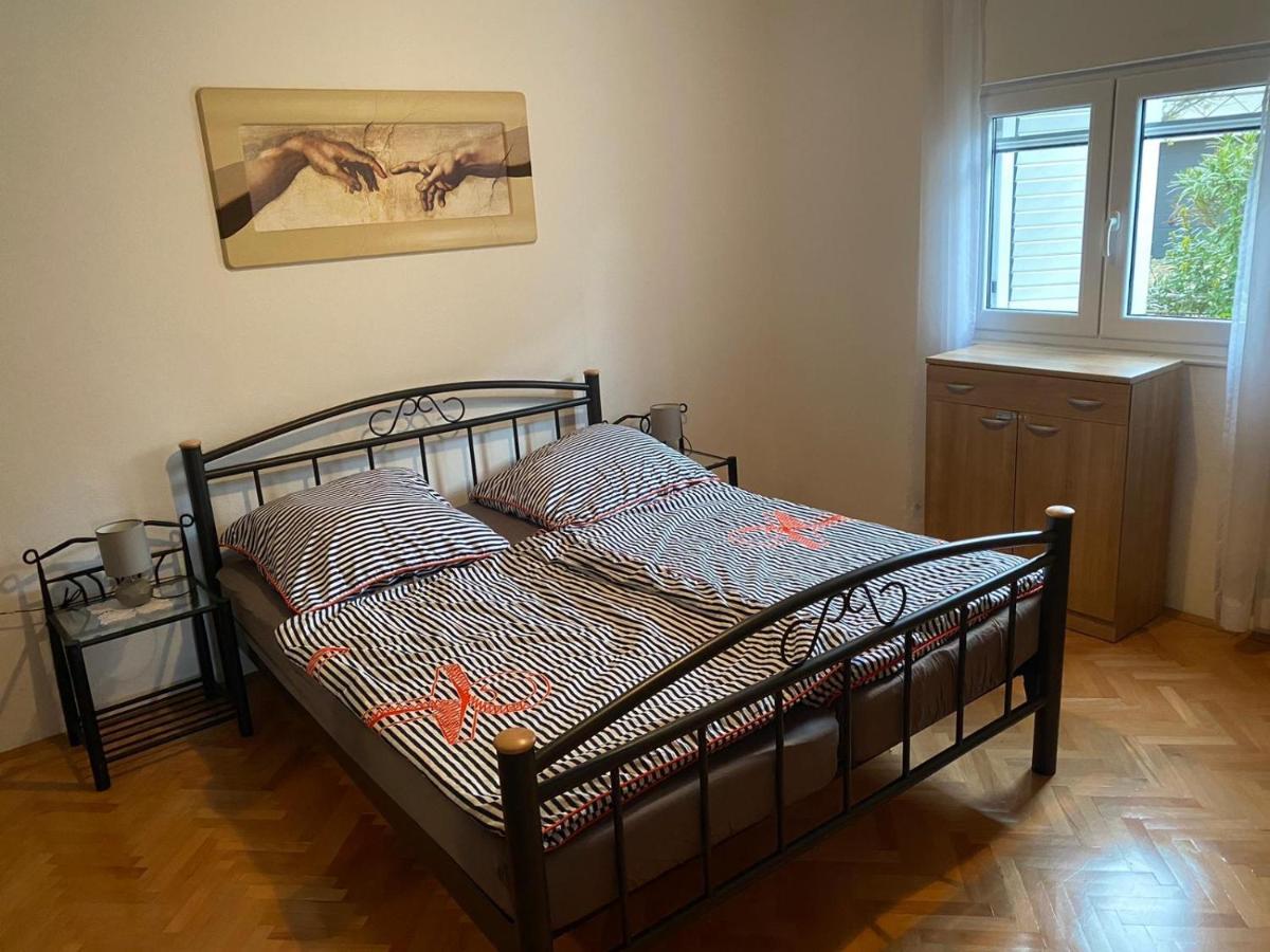 Apartmani Area Doma Trogir Eksteriør billede